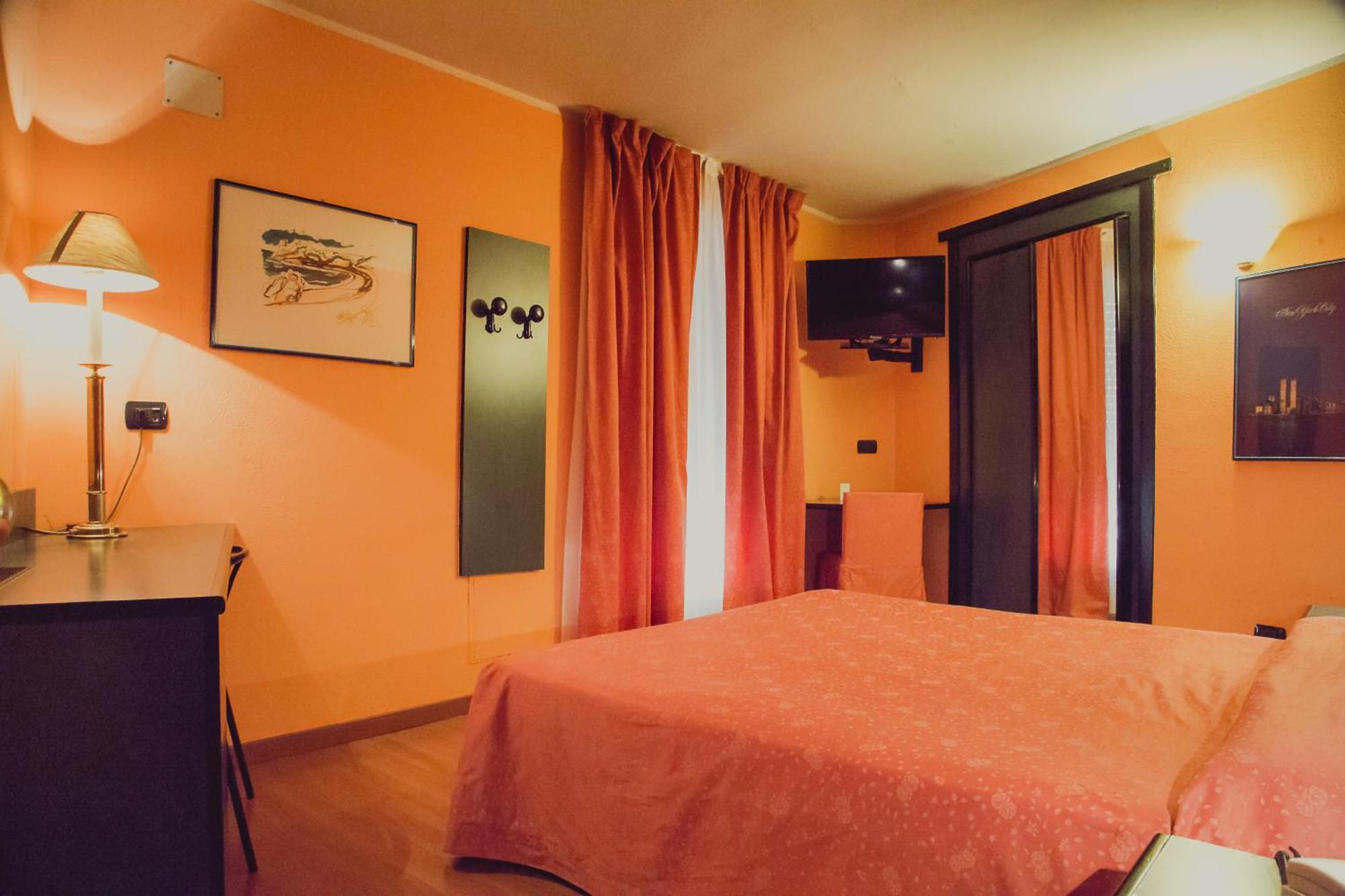 Hotel Rainero Asti Eksteriør billede